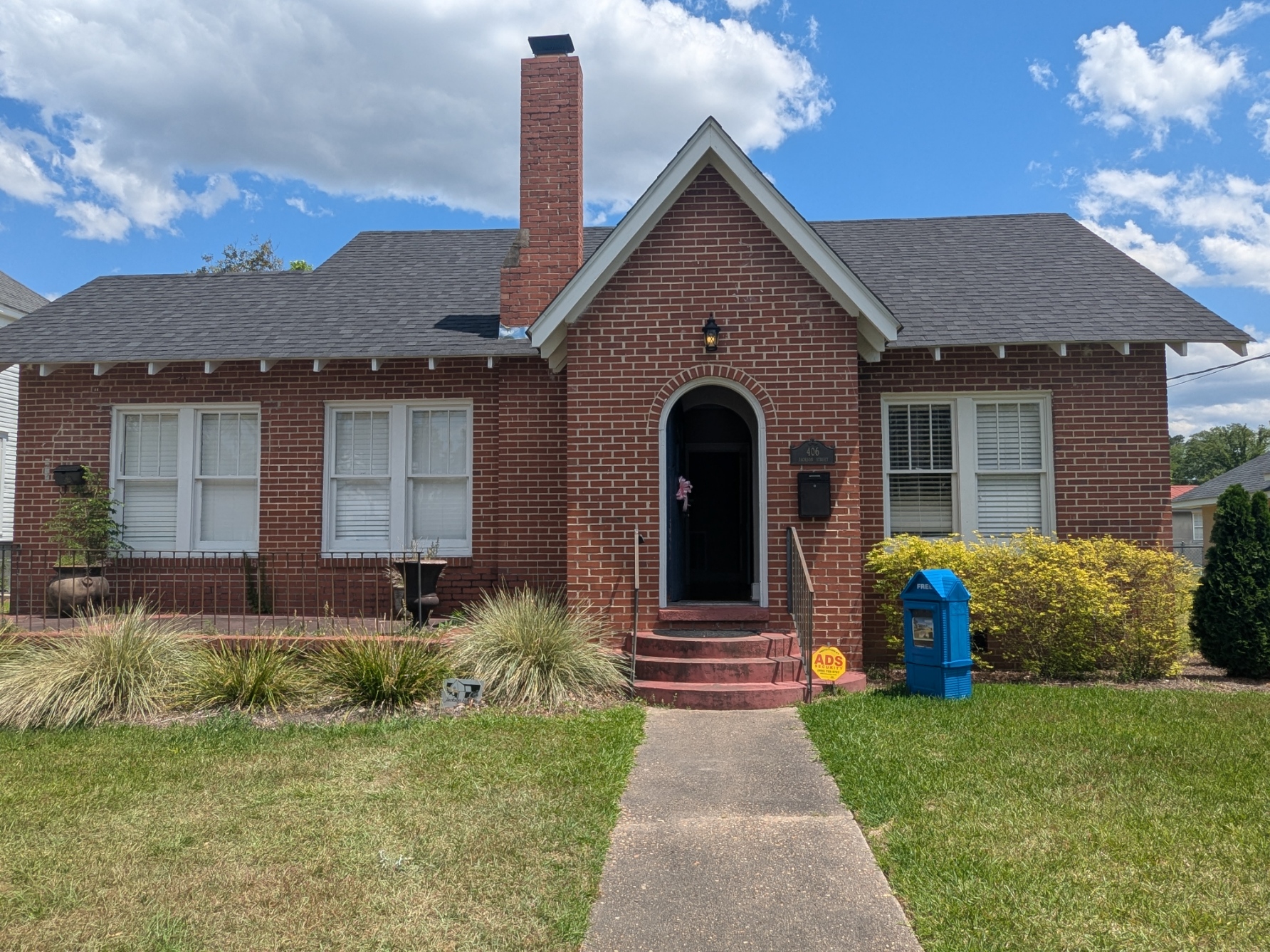 406 Jackson Street - 1