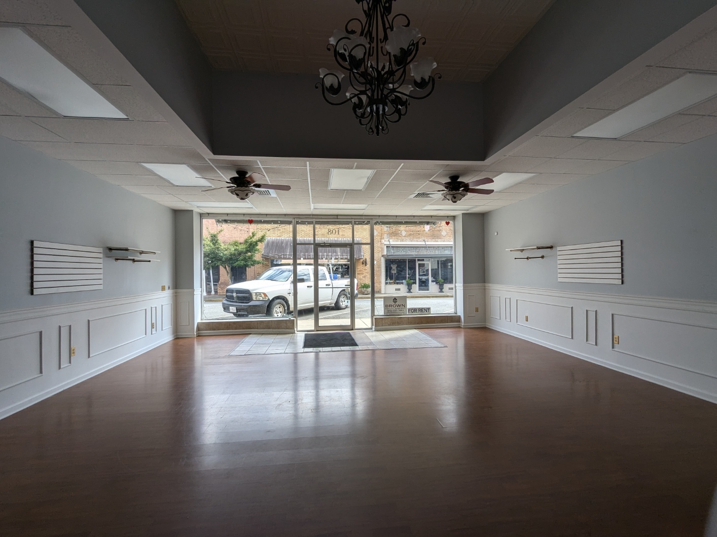 108 Meadows Street - 1